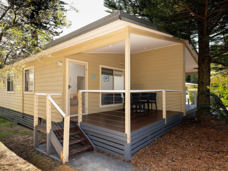Bungalow Cabin