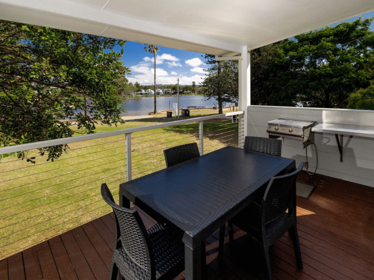 Lakeview Villa